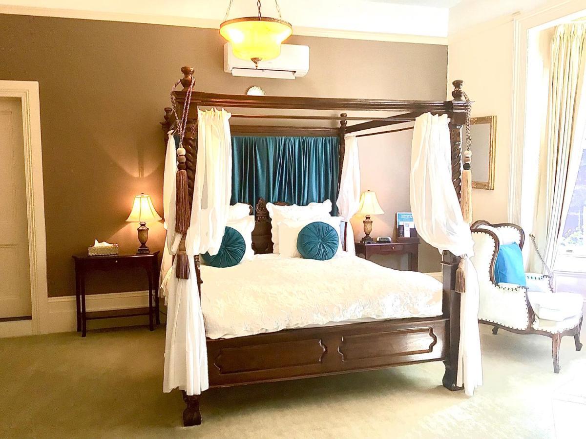 론서스턴 쿠라종 하우스 비앤비 B&B 외부 사진